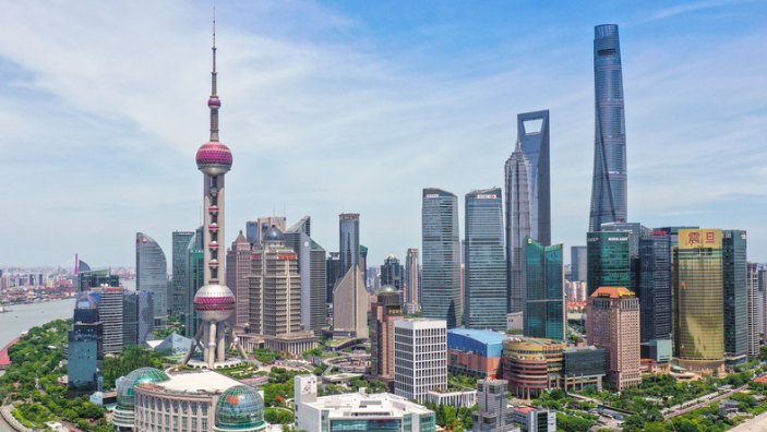 上海市委季度工作会议举行，陈吉宁点评四区三部门，要求不断提高抓工作能力水平
